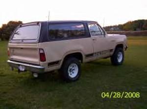 79'ramcharger 2.jpg