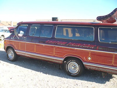 78 dodge 440 van.jpg