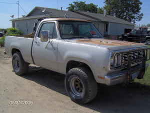 77 DODGE POWER WAGON 4X4 383_2.jpg