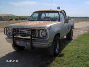 77 DODGE POWER WAGON 4X4 383_1.jpg